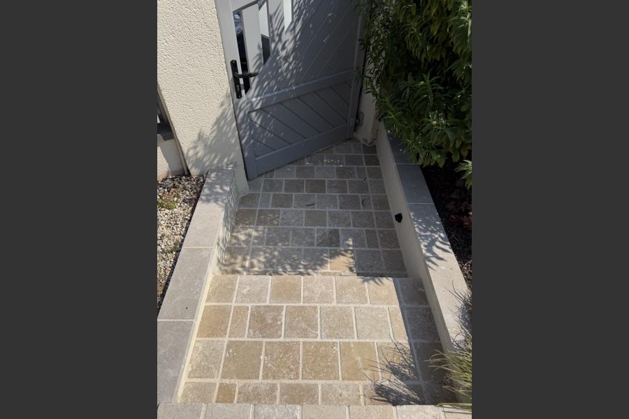 Poulain carrelage