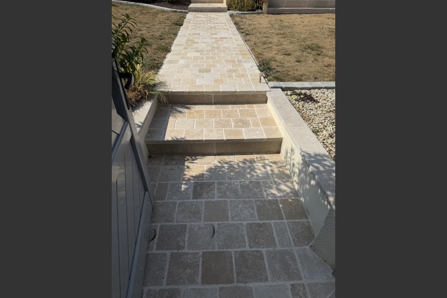 Poulain carrelage
